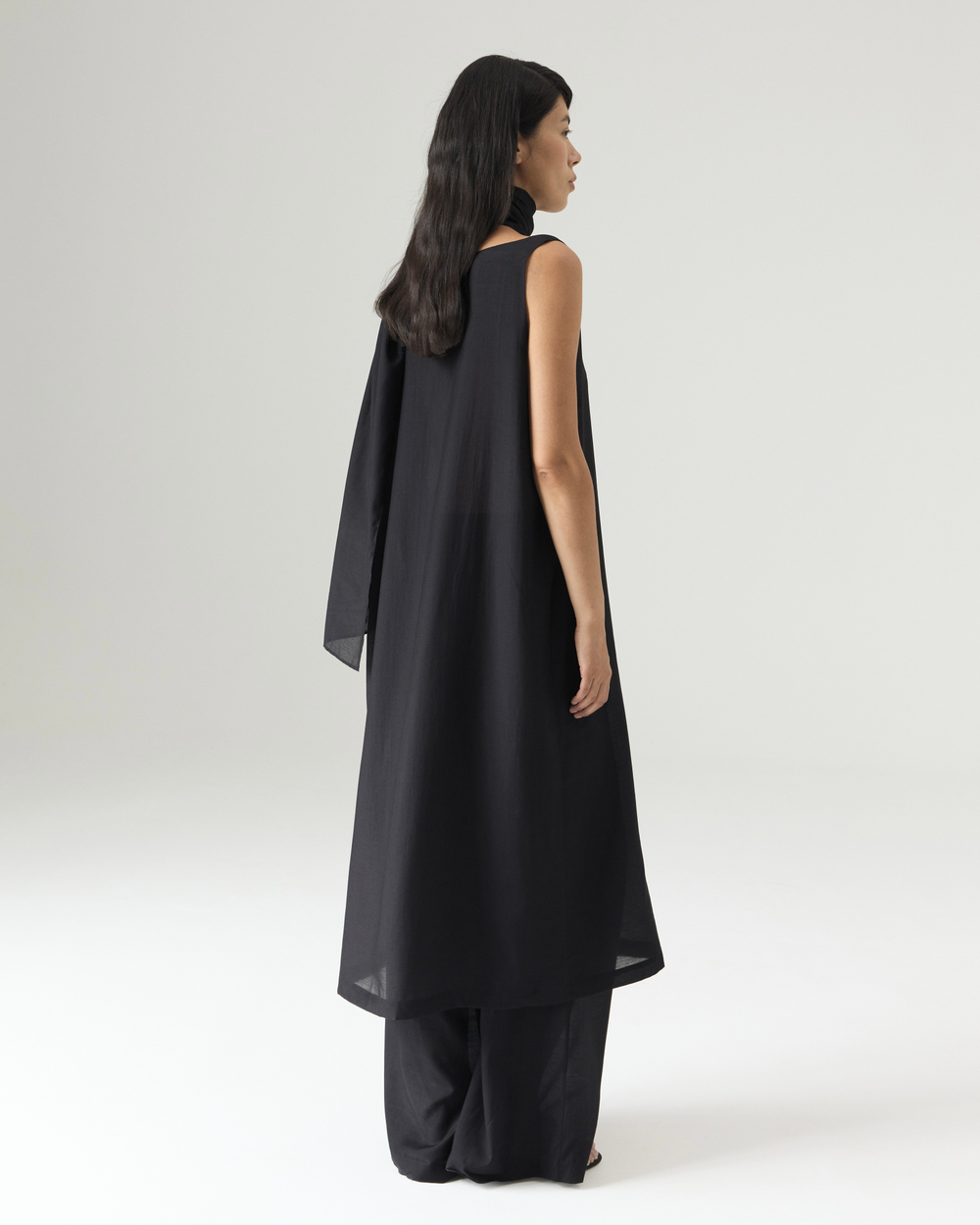 Платье из батиста