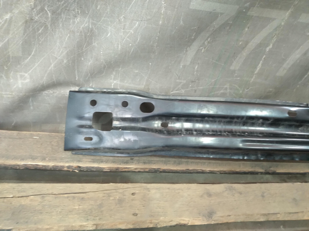 Усилитель переднего бампера Toyota Camry (XV70) 17-21 Б/У Оригинал 5213133180