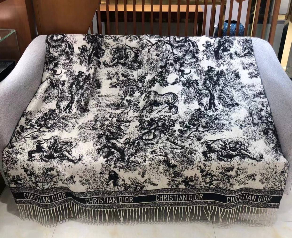 Плед Dior 140х140 см, арт. 482455694