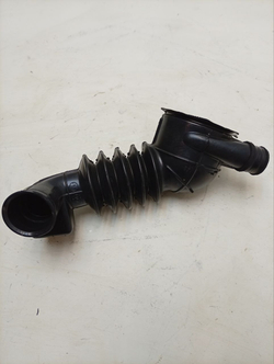 RST703DW кт18 Патрубок сливной для стиральных машин Ariston Indesit 174004549 б/у