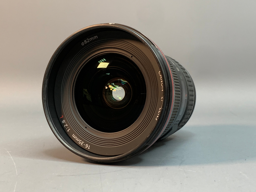 Canon EF 16-35mm f/2.8L II USM