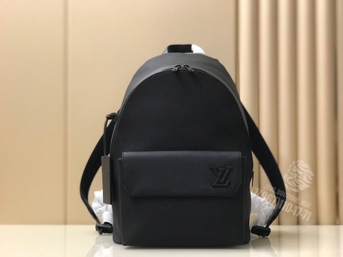 Рюкзак Louis Vuitton Takeoff