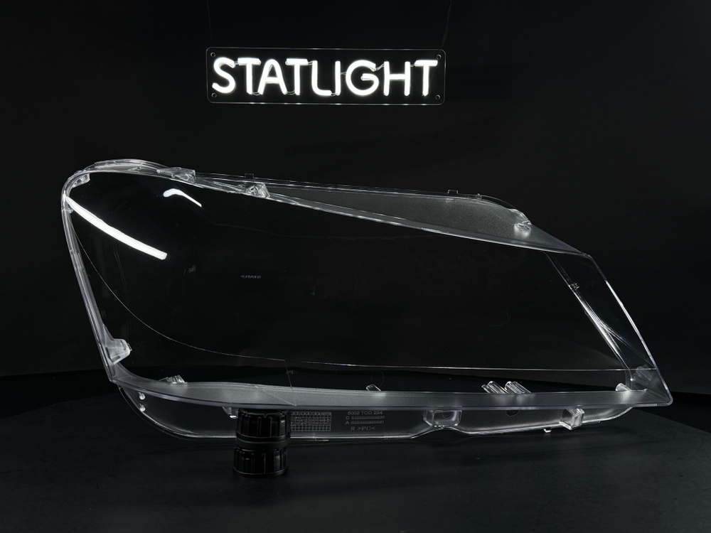 Правое стекло фары BMW X3 F25 2011-2014