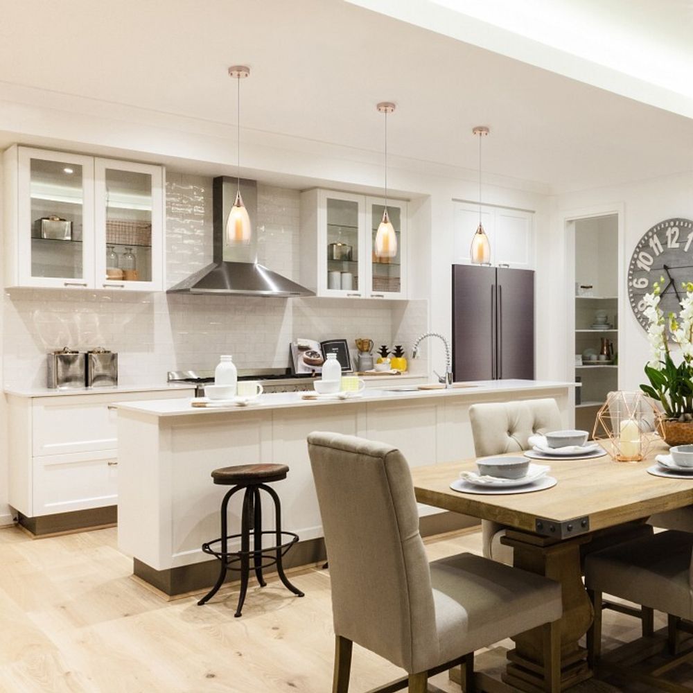 Подвесной светильник Eurosvet Cosmic 50085/1 золото