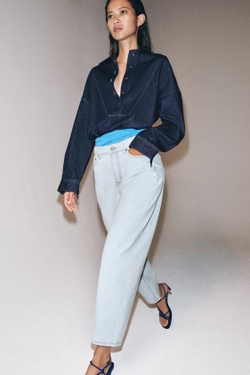 ZARA ЗАУЖЕННЫЕ ДЖИНСЫ СО СРЕДНЕЙ ПОСАДКОЙ — ZW COLLECTION, ГОЛУБОЙ