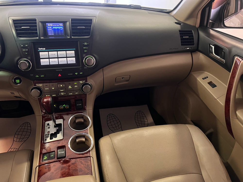 Toyota Highlander, 2011 год