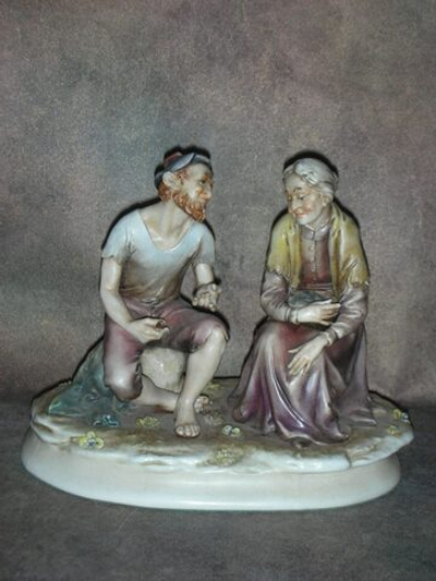 Статуэтка. Фарфор. Беседа с моряком. Capodimonte. Италия
