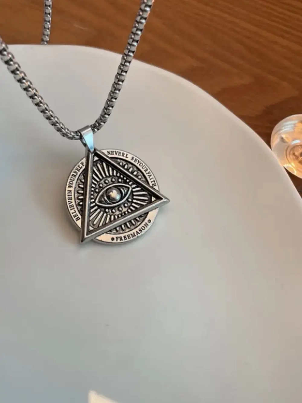 Магический кулон оберег амулет Пирамида с Глазом на цепочке