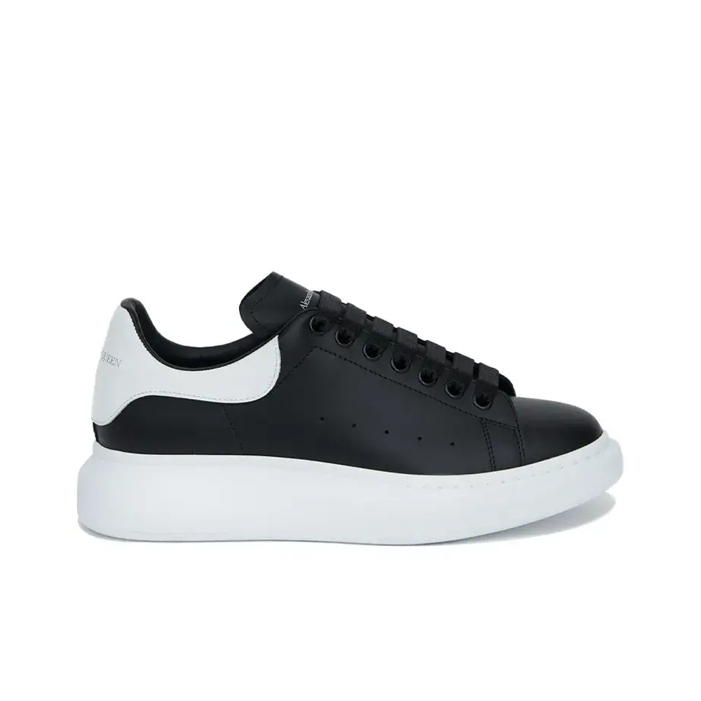 Alexander McQueen Oversized Sneaker 'Black White'