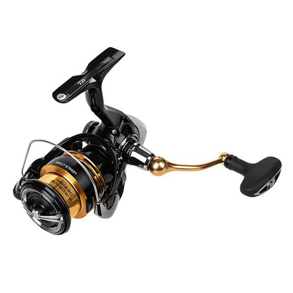 Катушка безынерционная 23 LEGALIS LT2500 (10008-002) DAIWA