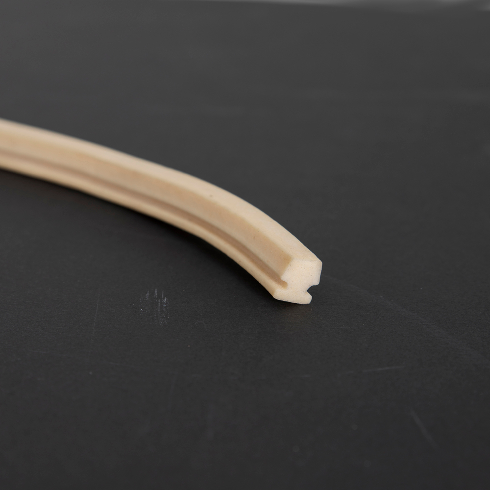 Силиконовый уплотнитель нижней прижимной планки вакуумного упаковщика DZQ-400TE