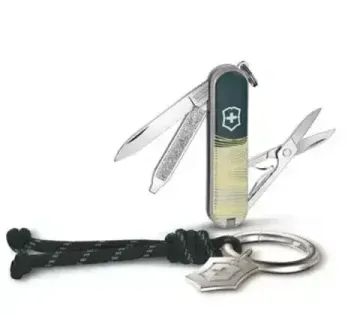 Нож Victorinox Classic SD New York Style
