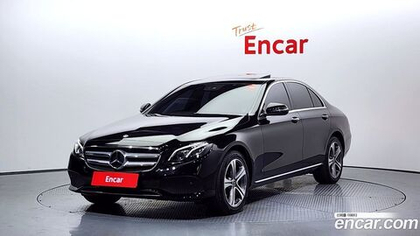 Mercedes-Benz E-Class W213 E220d Avangarde (10.2019)