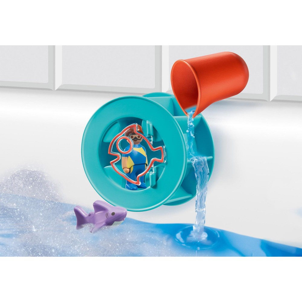 Playmobil - Водяная мельница с маленькой акулой 70636