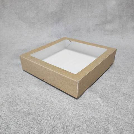 Коробка с окном крафт 20х20х4 см