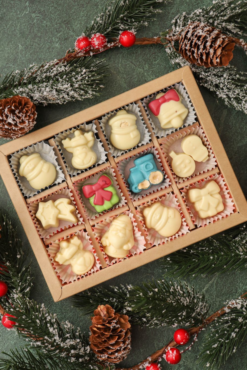 Фигурные новогодние конфеты