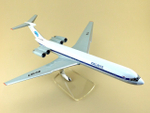 Модель самолета Ил-62М (М1:100, Дальавиа)