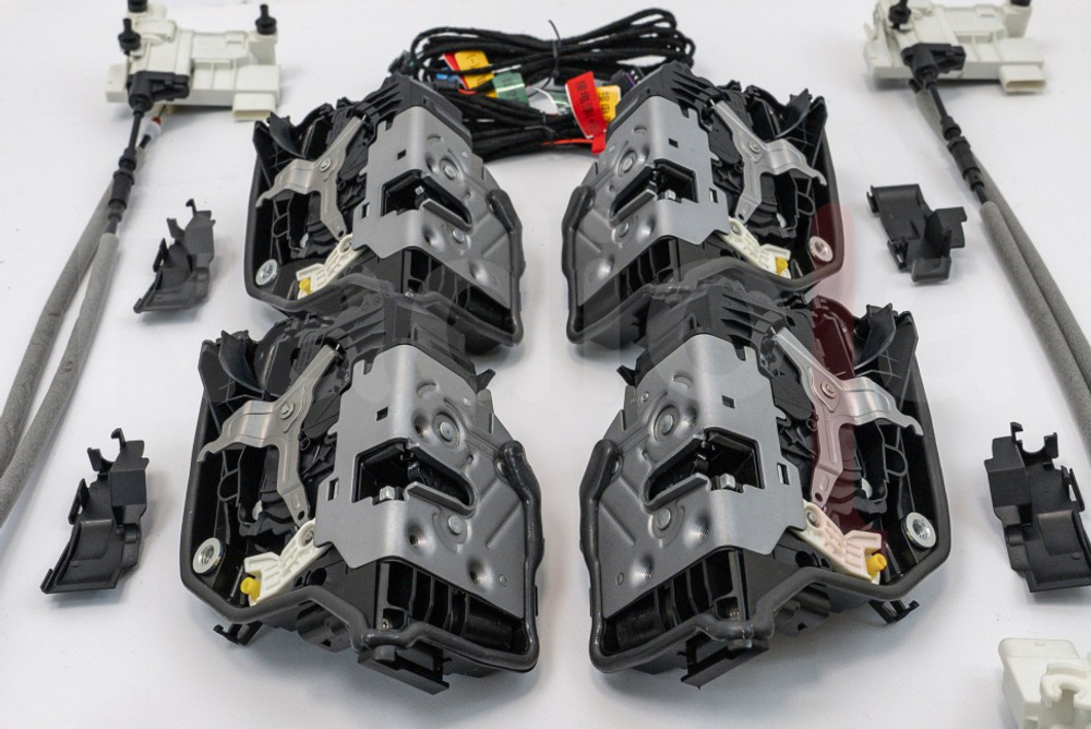 Автоматические доводчики на 4 двери для BMW 1/2/8 серии X1/X2/X3/X4 2014-2023 - Radiola RDL-SAA-Z04