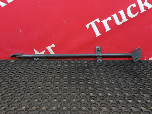 Кронштейн глушителя основного