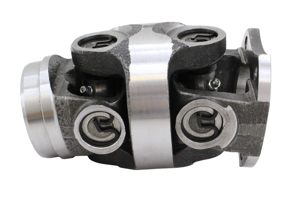 Шарнир карданного вала с двойной крестовиной в сборе с фланцем (диаметр 76 мм)