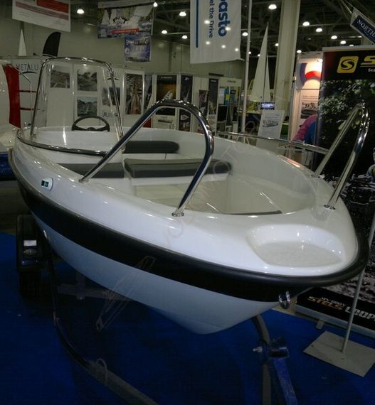 Катер СТЕЛС 440