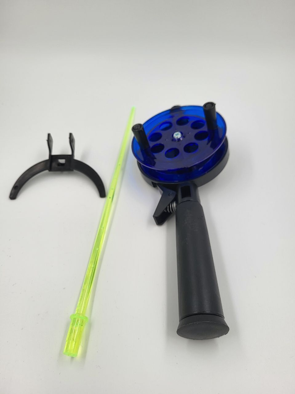 Удочка для зимней рыбалки Три Кита Tehno, катушка d-75mm, с пластмассовой ручкой (хлыст стекловолокно), красная, 1 штука (удочка зимняя)