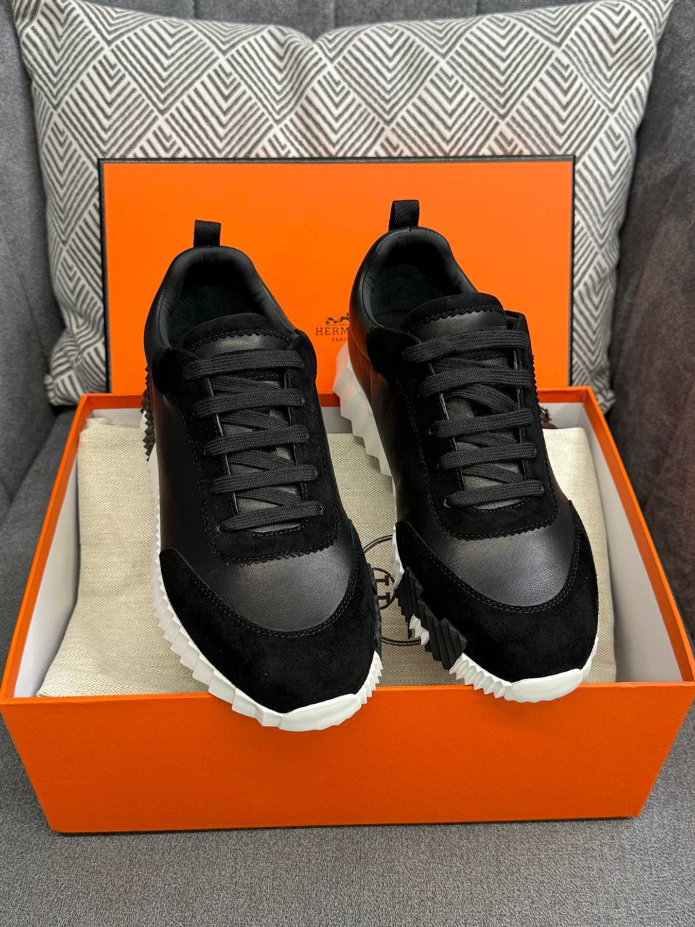 Кроссовки Hermes