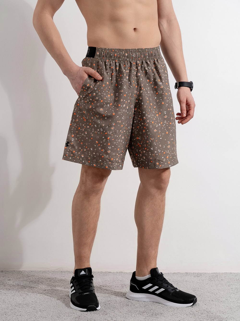 Шорты Under Armour Adapt Woven Shorts 1361436-361
