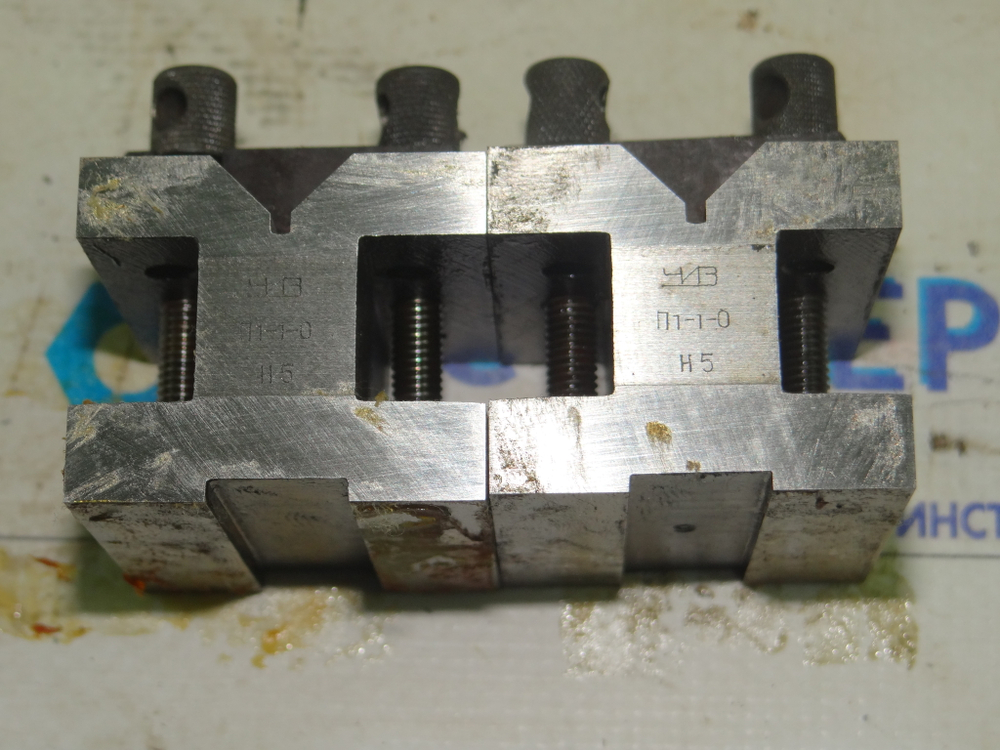Призмы П1-1-0 пара одинаковых (40х35х30) ЧИЗ