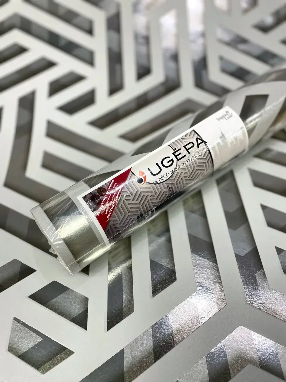 Обои флизелиновые M35007 Onyx Франция