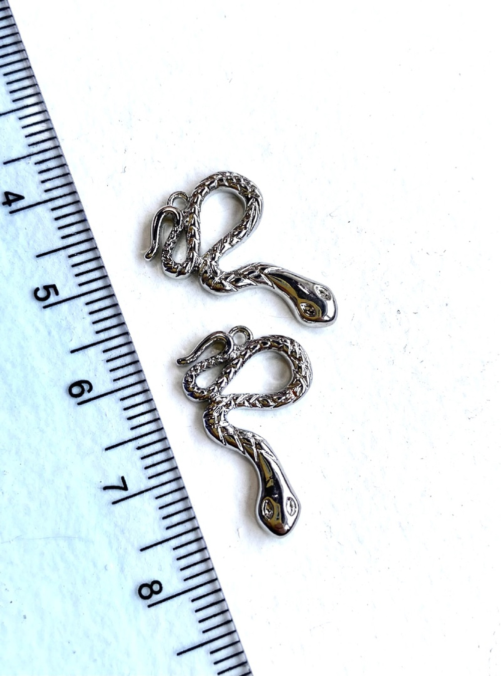 27437-2 Подвеска "Змея", 22*12мм, родирование