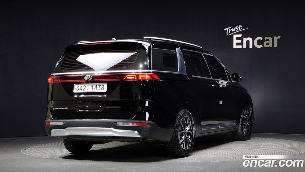 Kia Carnival (Sedona) 4 Generation 9-и местный Noblesse (10.2020)
