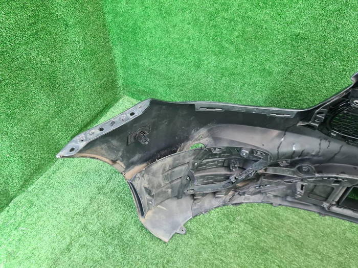 Бампер передний Mercedes E W213 20-23 AMG В сборе