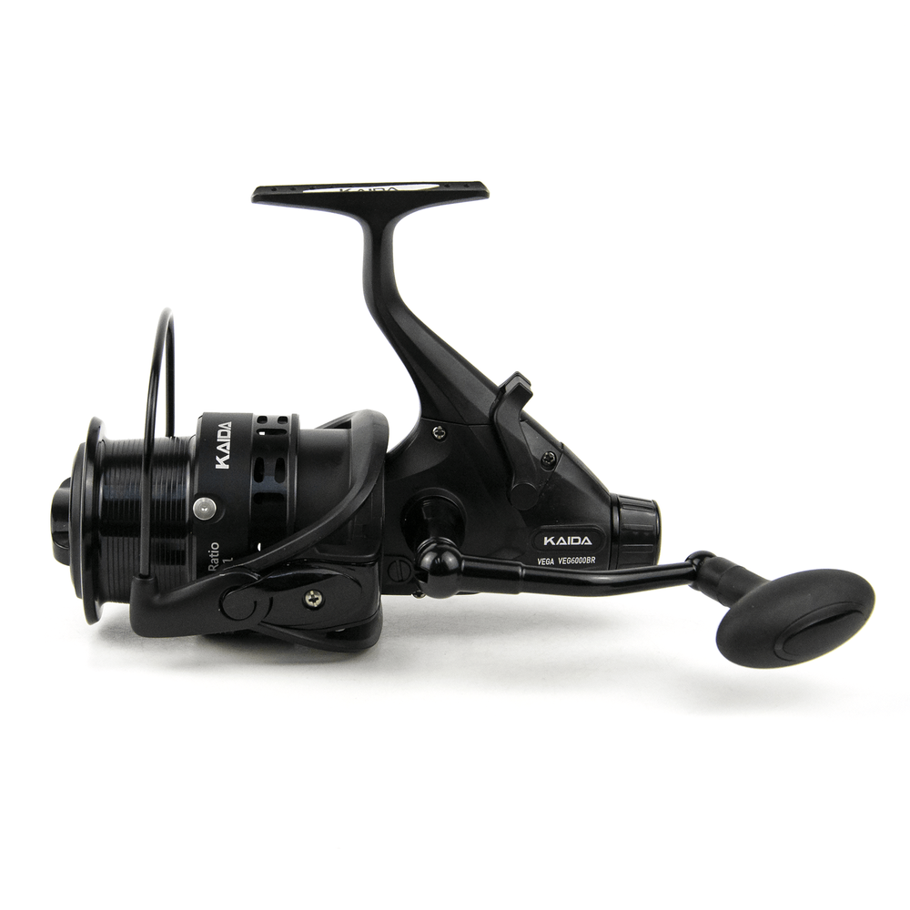 Катушка безынерционная фидерная c байтраннером Kaida Vega (6000, 6+1BB, мет. шпуля)