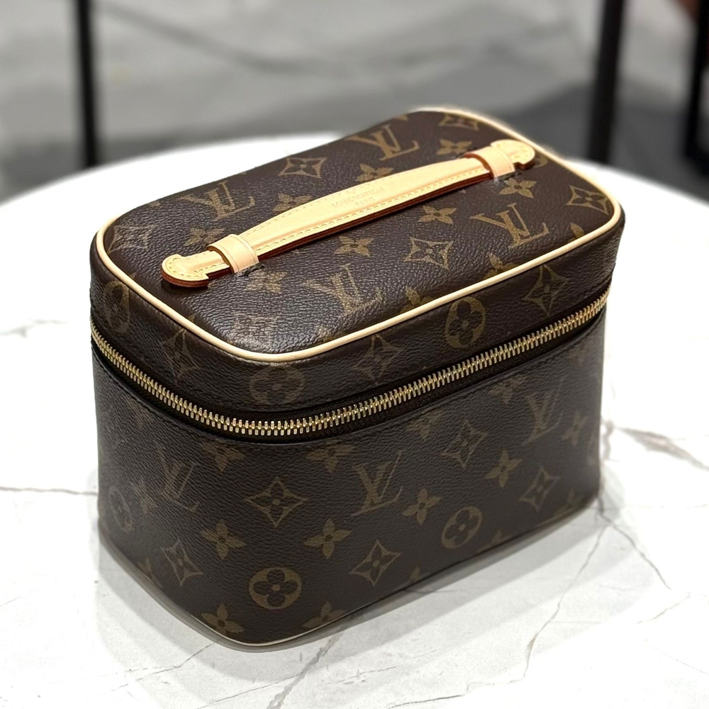 Косметичка Louis Vuitton