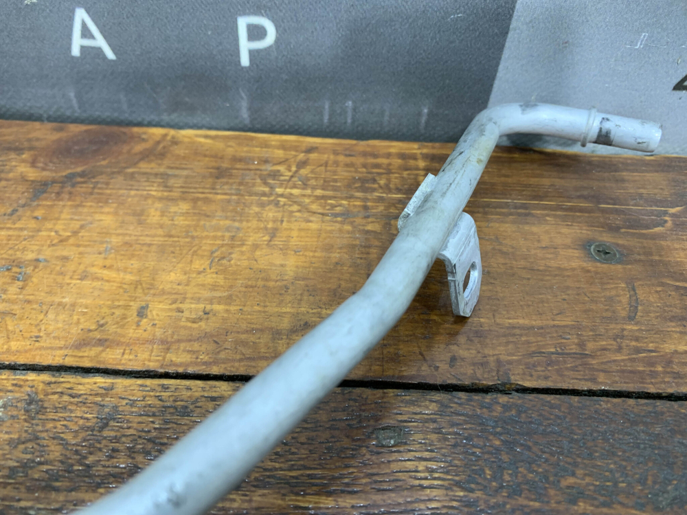 Трубка вакуумная Mercedes S (W222) 13-20 Б/У Оригинал A6560701332