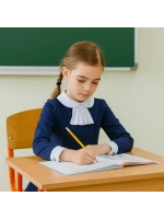 Школьное платье для худенькой девочки.