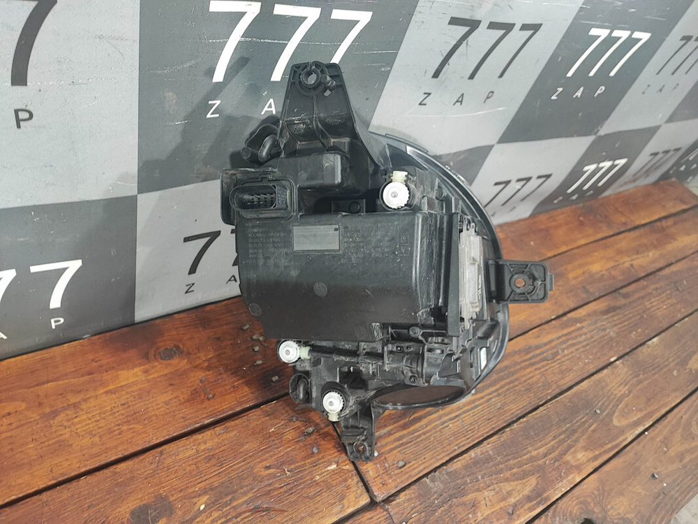 Фара левая LED Omoda C5 22-нв Б/У Оригинал 605000530AA