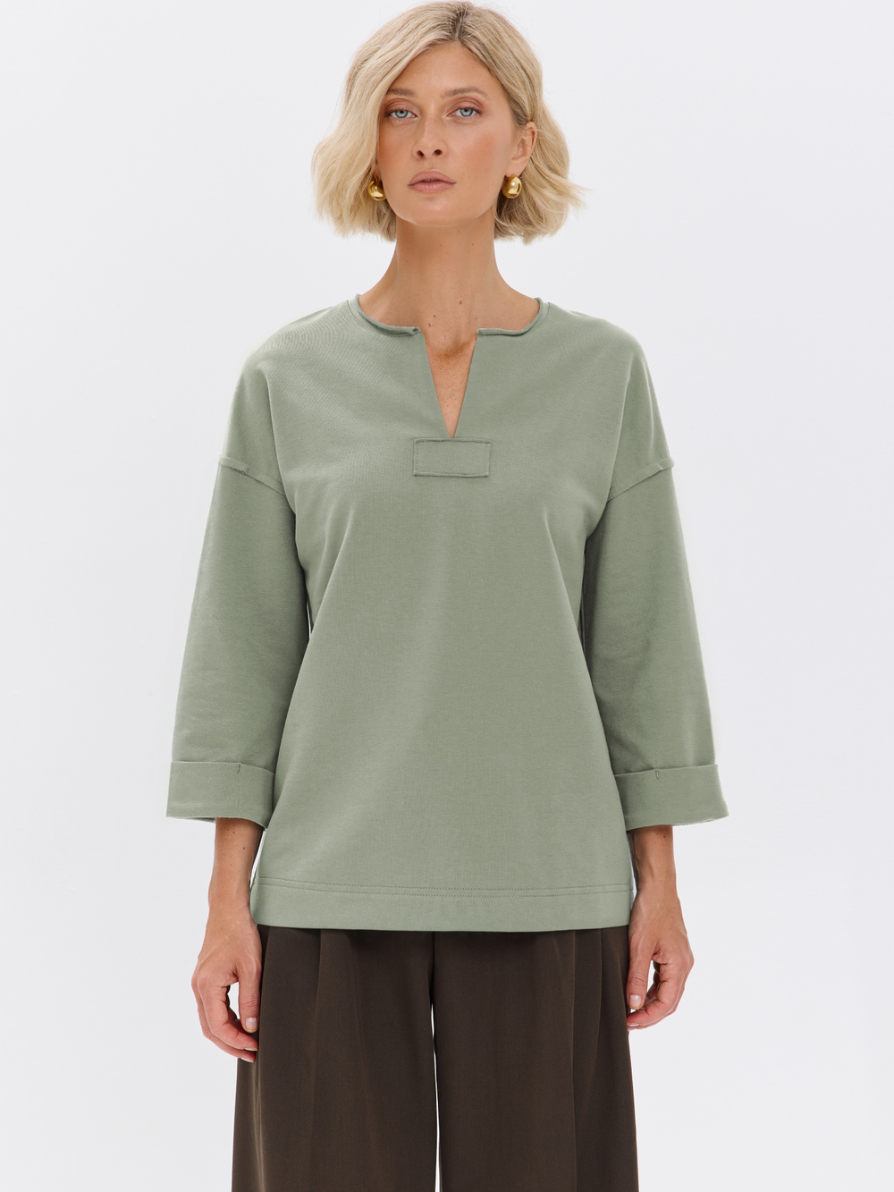 Джемпер с V-вырезом и рукавом 3/4