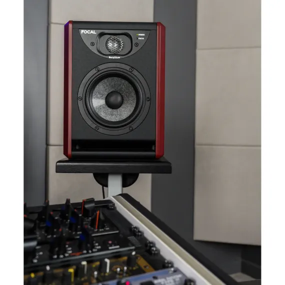 Focal Solo6 ST6