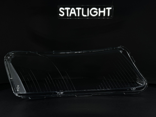 Левое стекло фары AUDI A6 С6 2004-2011