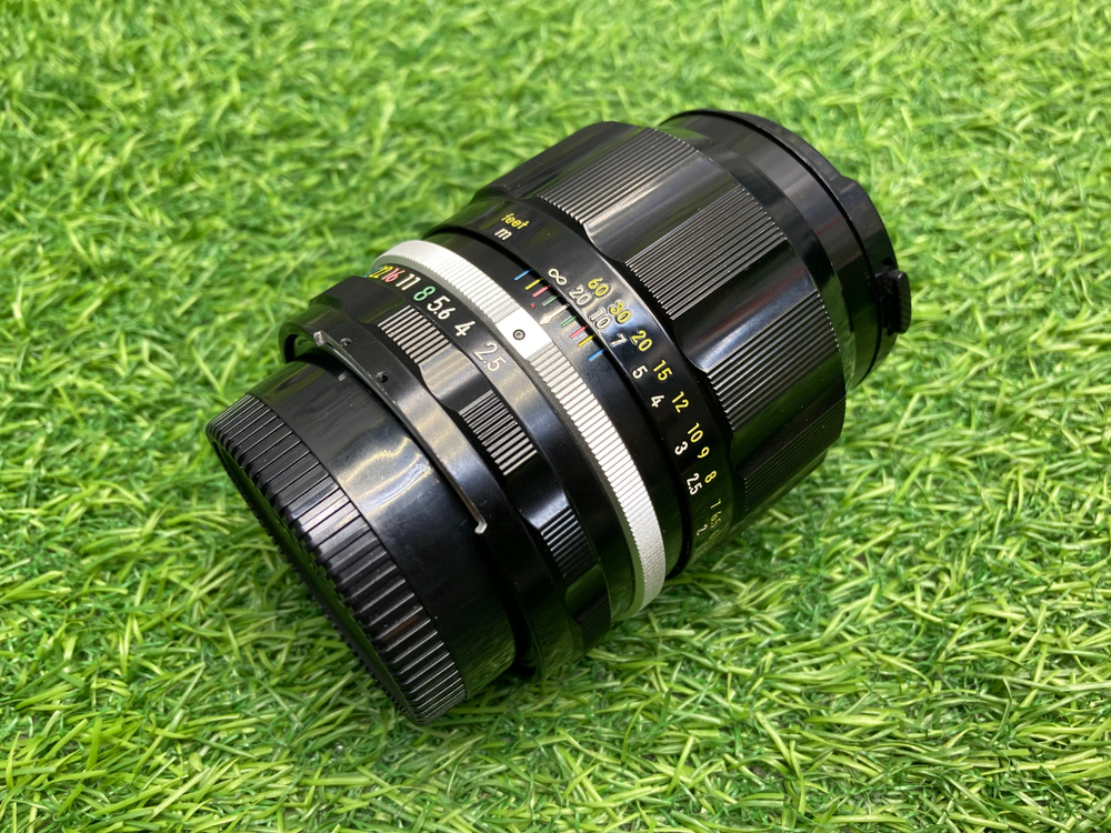 Nikon 105mm Auto 2.5 Nikkor Ai-S