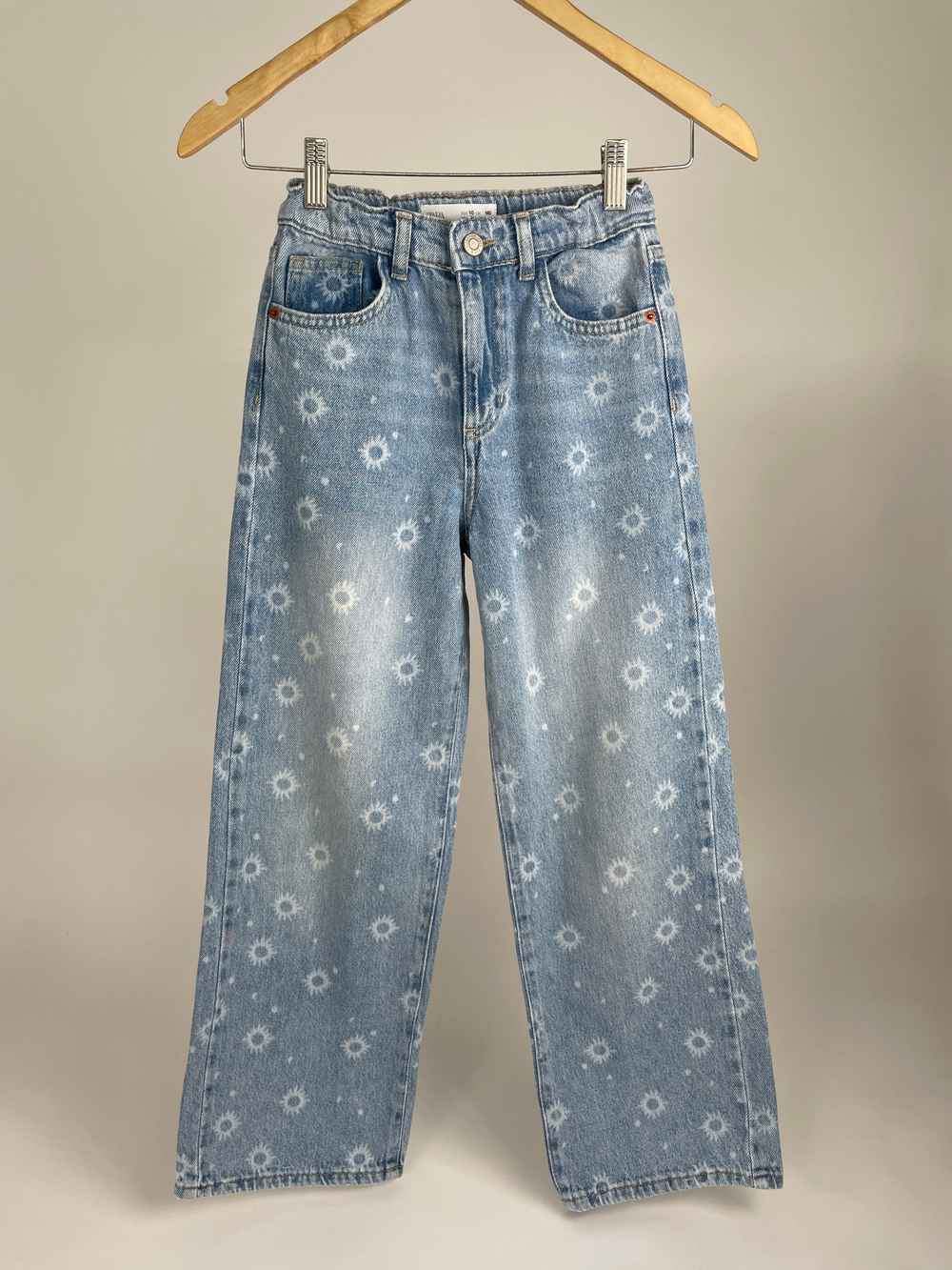 Джинсы Zara
