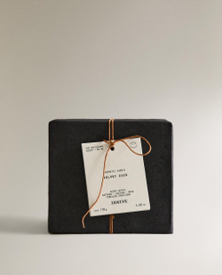 Zara Home Свеча ароматическая Velvet Cuir 170 г, растительный воск, аромат восточный древесный, Коричневый
