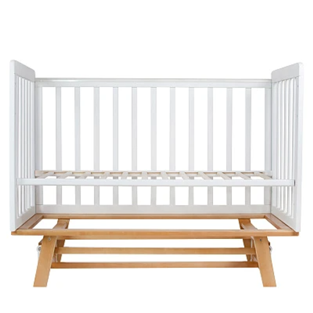 Кровать детская Indigo Style на ножках с легкосъемной стенкой, продольный маятник белый-натуральный