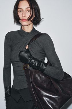 ZARA МИТЕНКИ ИЗ 100% КОЖИ, ЧЕРНЫЙ