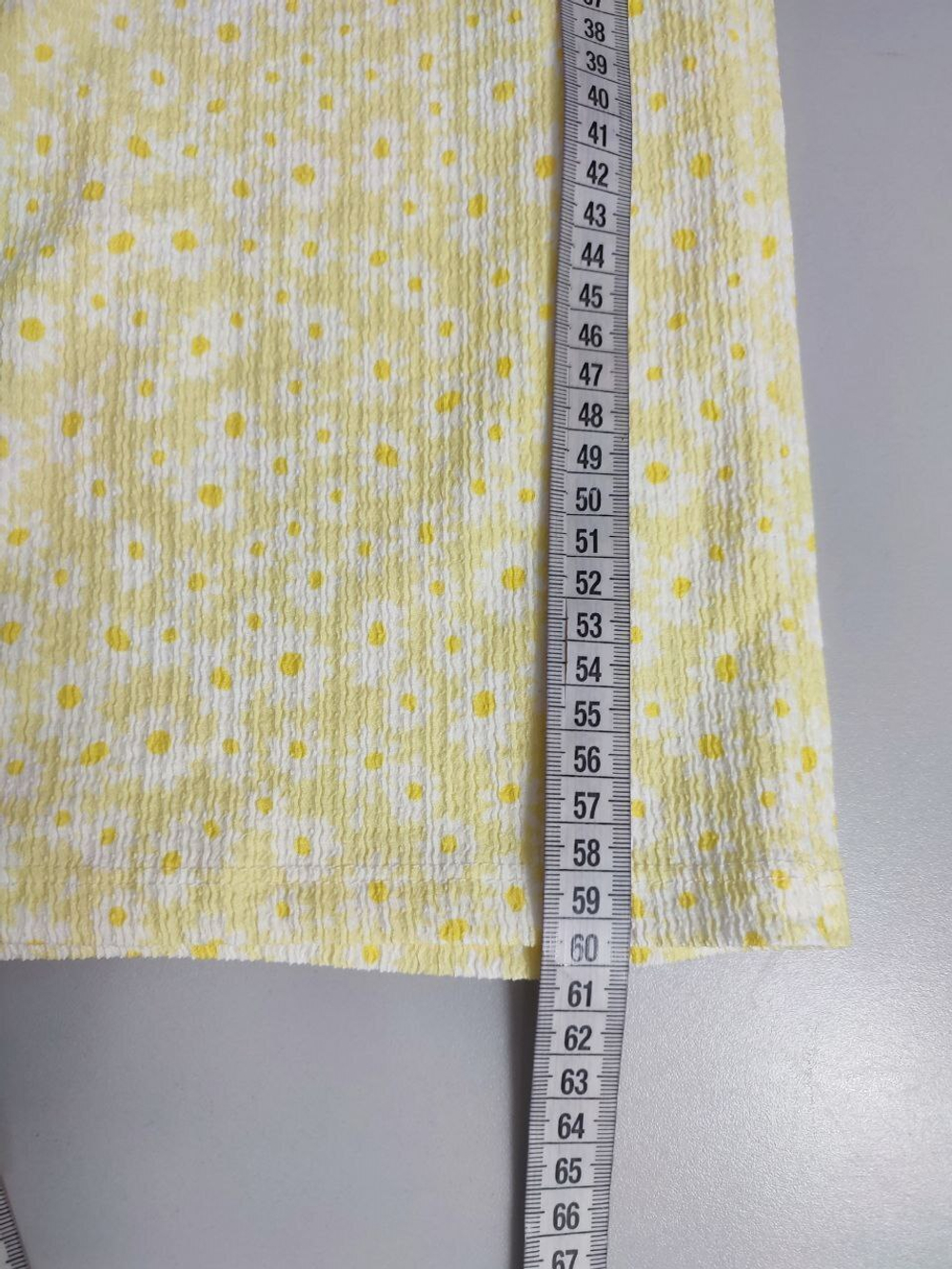 Брюки DeFacto с ромашками на 10-11 лет