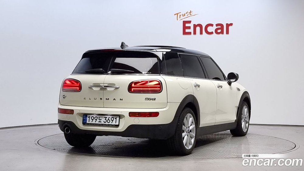 Mini Cooper Clubman Basic (02.2021)