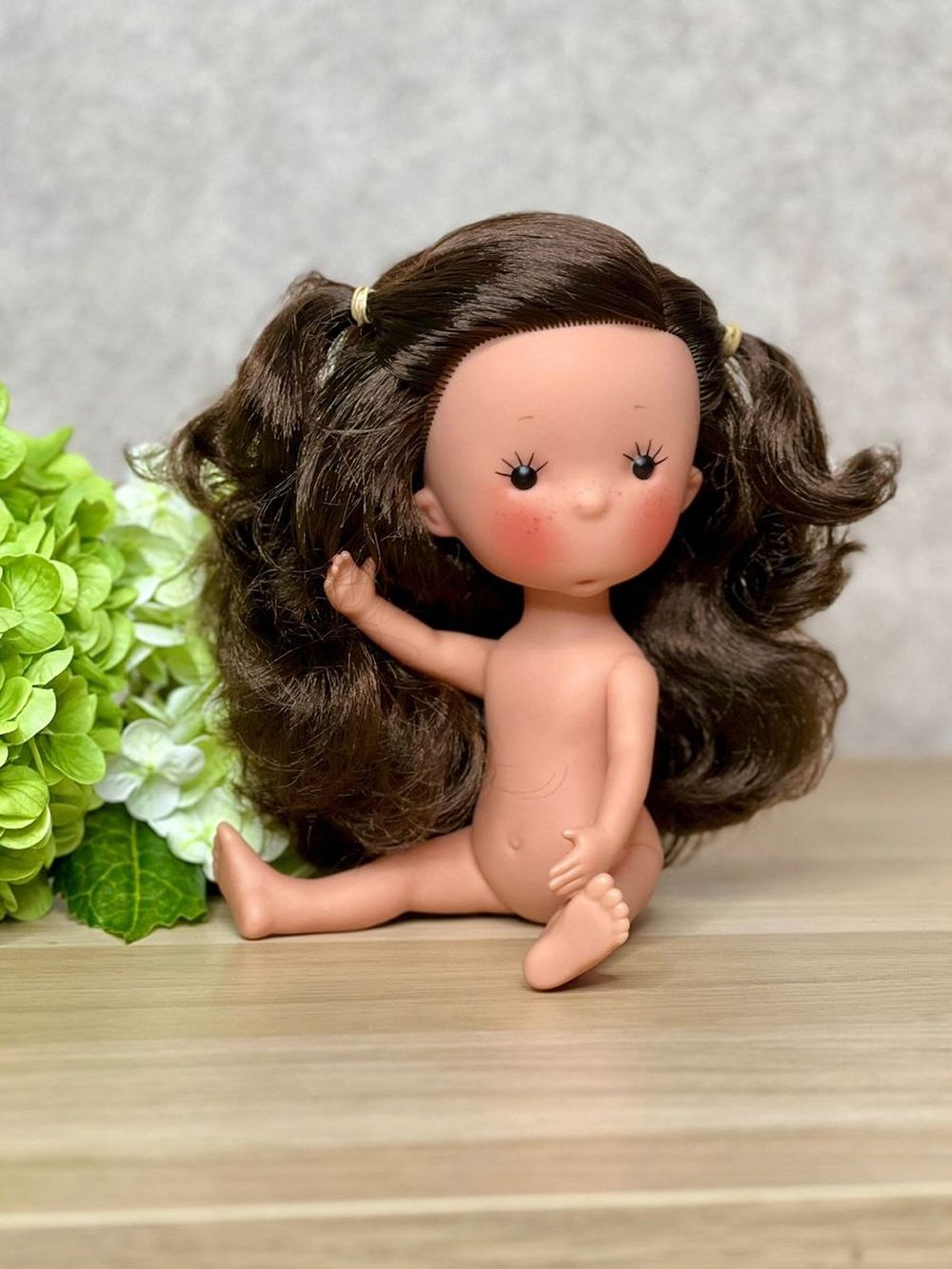 Кукла Llorens виниловая 26см Miss без одежды в пакете (52604W)