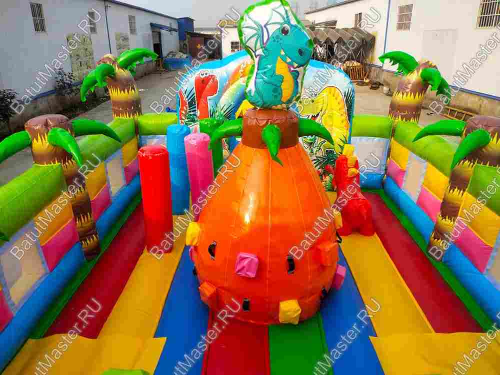 Коммерческий надувной батут "Хамелеон и динозавры" 9х5х5 м
